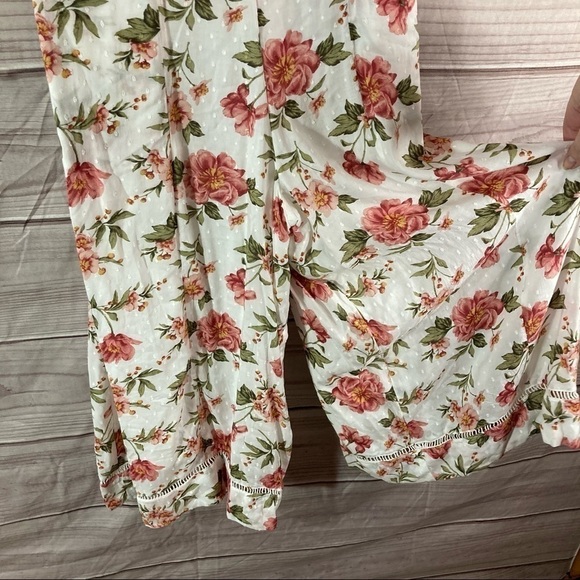 Aeo White Swiss Dot Floral Wide Leg Crop Jumpsuit - Picture 6 of 13